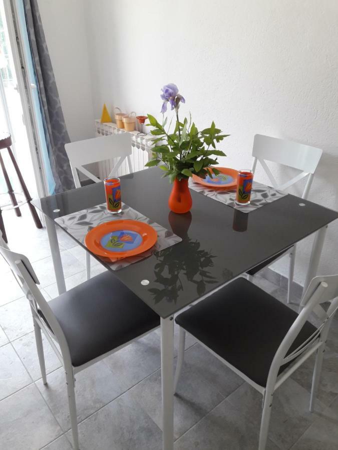 Pauli Apartman Kaštela Kültér fotó